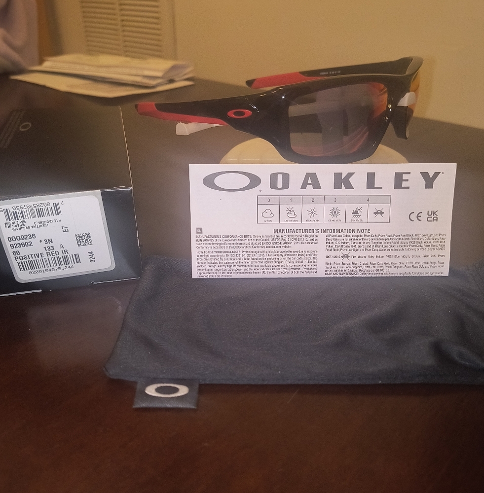 Oakley New Valve Sunglasses Brand New